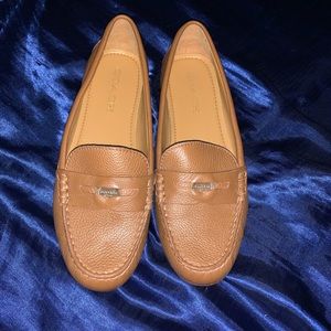 WOMEN’S COACH PENNY LOAFERS!!!